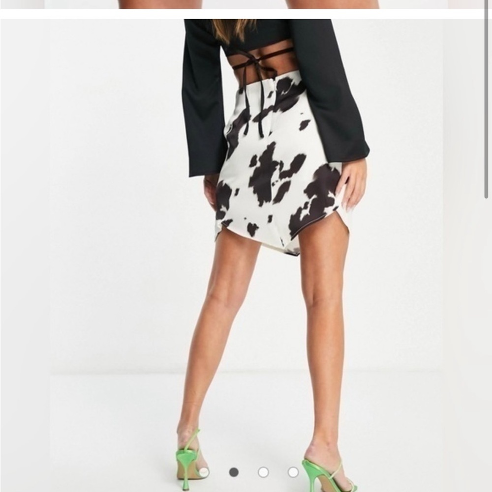 asos luxe cow print mini skirt - Picture 5 of 6